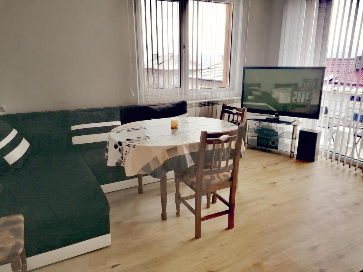 Apartment Daiv Сапарева Баня Екстериор снимка