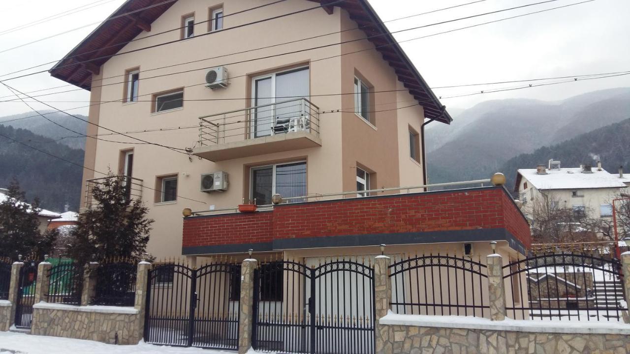 Apartment Daiv Сапарева Баня Екстериор снимка